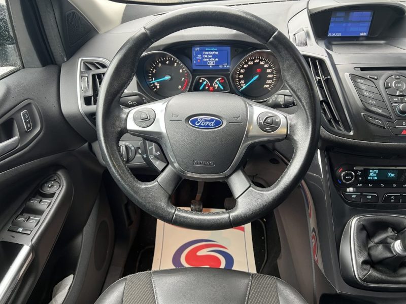 FORD KUGA 1.6 EcoBoost 150ch Stop&Start Titanium