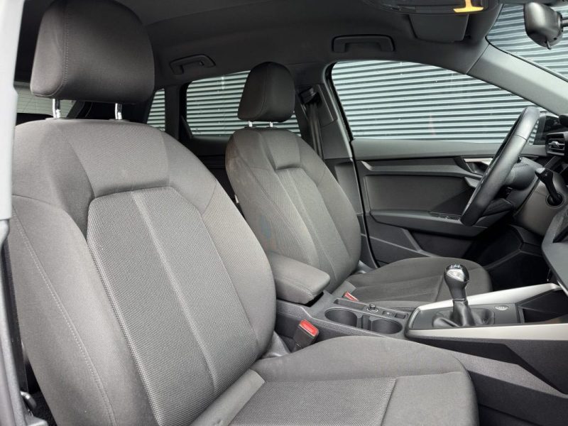 AUDI A3 SPORTBACK TDI 116ch Business Line - Entretien Complet Audi