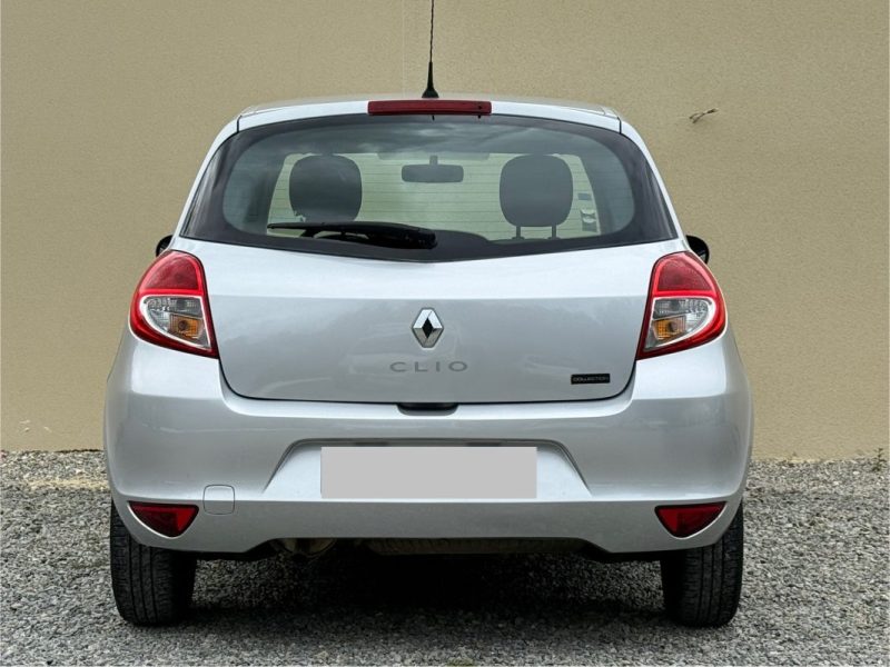 RENAULT CLIO III 1.2 16v 75CV Zen 2013 176 000KM