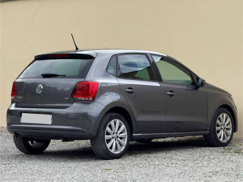 VOLKSWAGEN POLO 1.4 85CV Trendline 2011 68 000KM