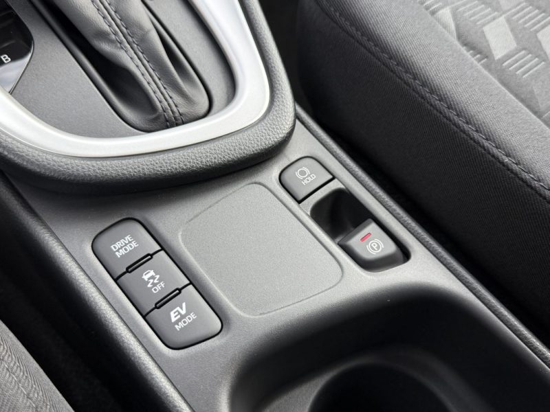 TOYOTA YARIS DYNAMIC 116 HYBRID