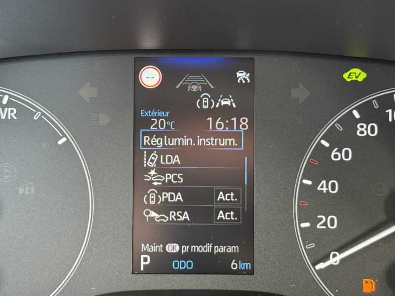TOYOTA YARIS DYNAMIC 116 HYBRID