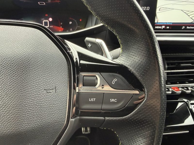 PEUGEOT 2008 GT 1.2 Puretech 130 EAT8  CARPLAY / SIEGES CHAUFFANTS