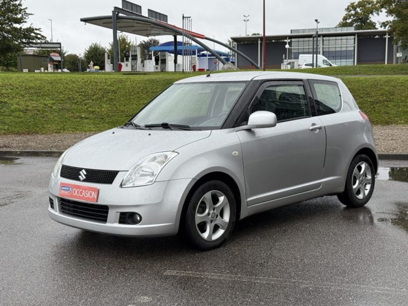SUZUKI SWIFT 1.3 VVT 95cv CUIR / CLIM AUTO