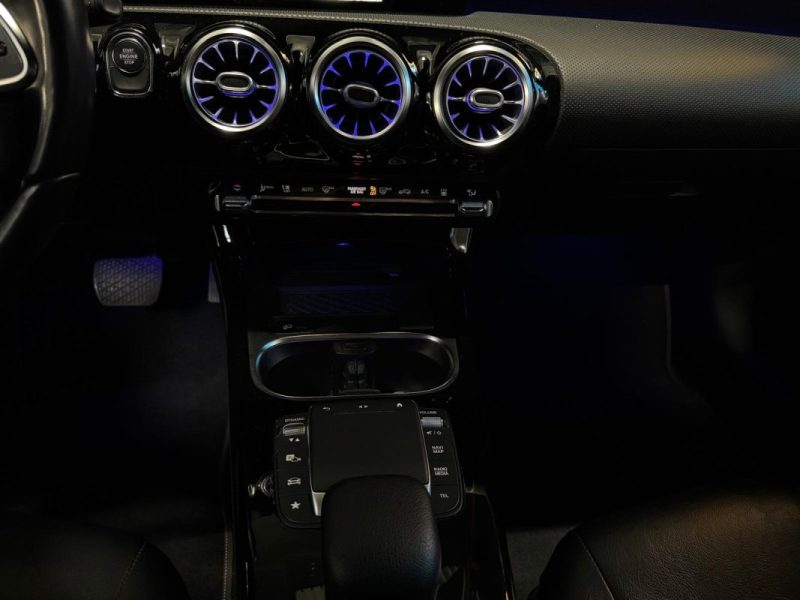MERCEDES CLASSE A 250 E PROGRESSIVE LINE 8G-DCT / CAMERA DE RECUL / CARPLAY  / SUIVI COMPLET 