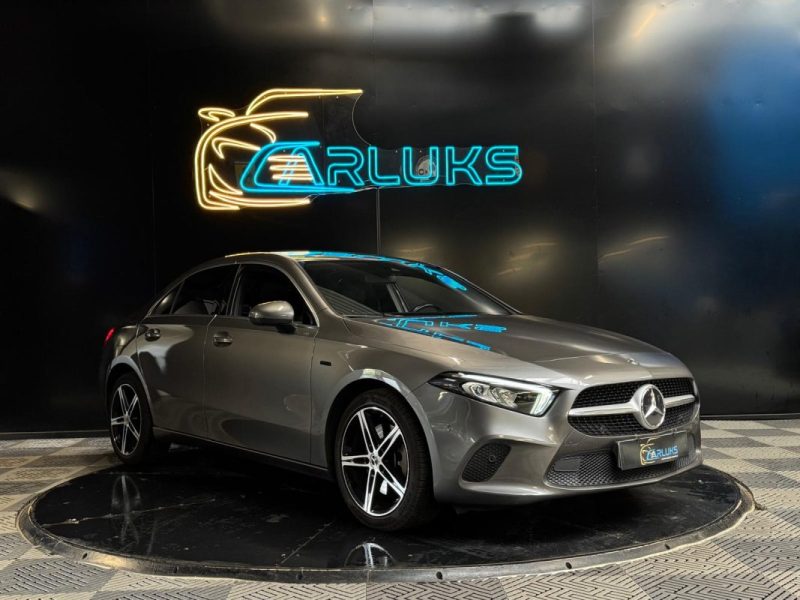 MERCEDES CLASSE A 250 E PROGRESSIVE LINE 8G-DCT / CAMERA DE RECUL / CARPLAY  / SUIVI COMPLET 