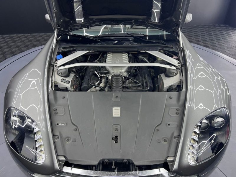 ASTON MARTIN V8 VANTAGE 24.7 SPORTSHIFT BVS