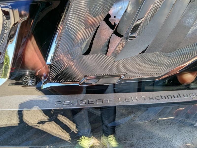 Peugeot 308 1.5 BlueHDi S&S - 130 BV EAT8 III 2021 BERLINE Allure