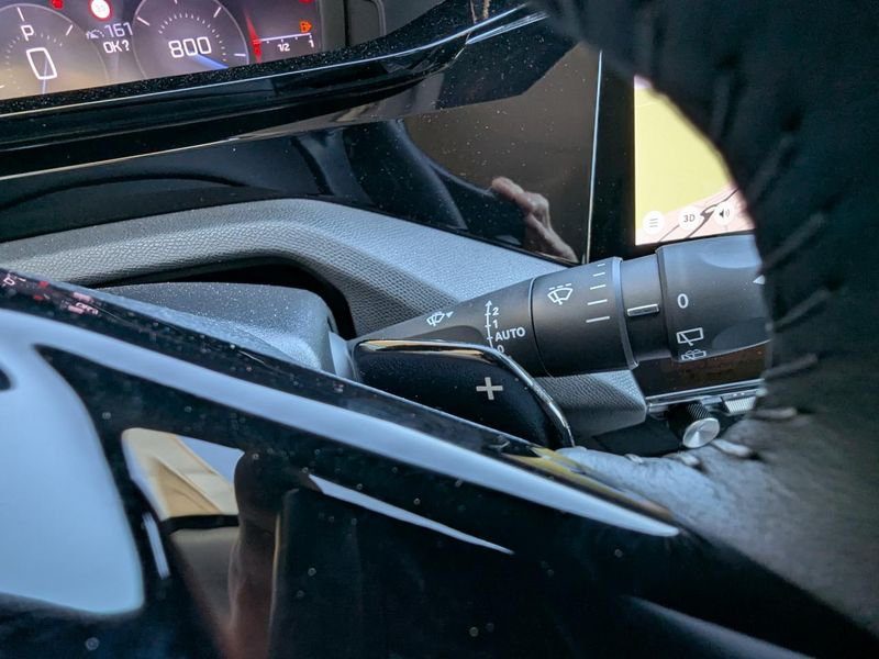 Peugeot 308 1.5 BlueHDi S&S - 130 BV EAT8 III 2021 BERLINE Allure