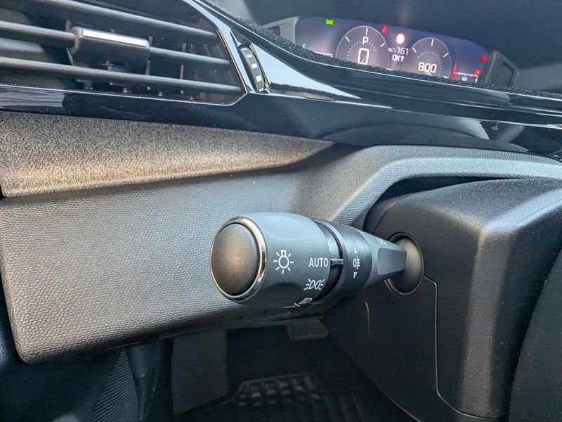 Peugeot 308 1.5 BlueHDi S&S - 130 BV EAT8 III 2021 BERLINE Allure