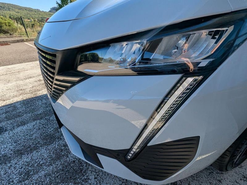 Peugeot 308 1.5 BlueHDi S&S - 130 BV EAT8 III 2021 BERLINE Allure