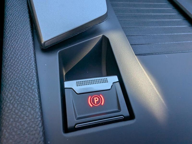 Peugeot 308 1.5 BlueHDi S&S - 130 BV EAT8 III 2021 BERLINE Allure