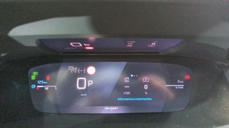 Peugeot 2008 Hybrid 145 e-dcs6 gt + jantes 18 + pack vision & navigation drive assist plus