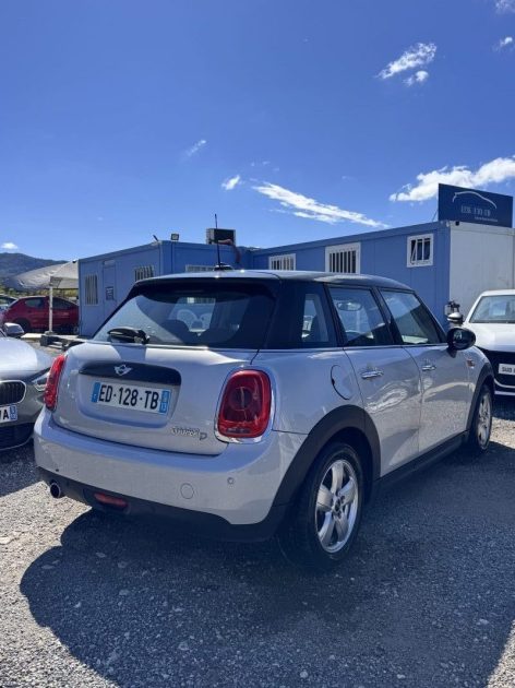 MINI F55 COOPER D 116CH BUSINESS BVA 5 PORTES 
