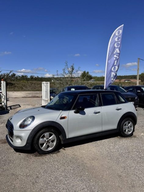 MINI F55 COOPER D 116CH BUSINESS BVA 5 PORTES 