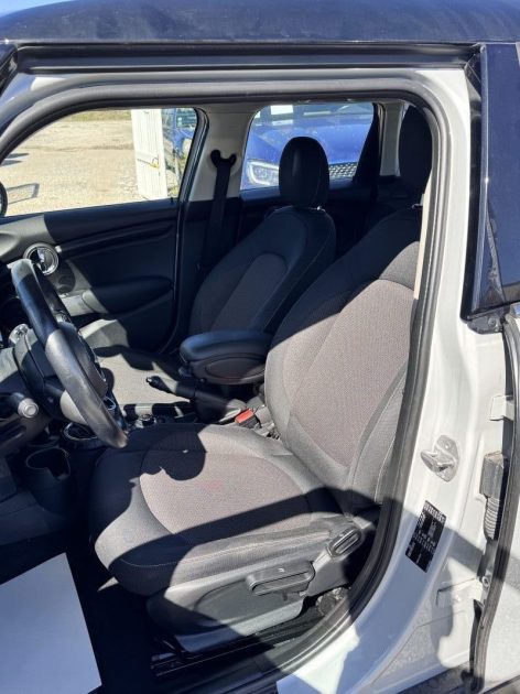 MINI F55 COOPER D 116CH BUSINESS BVA 5 PORTES 