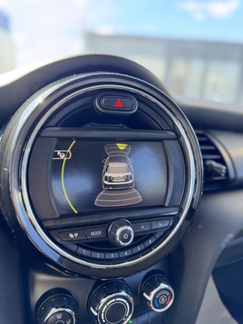 MINI F55 COOPER D 116CH BUSINESS BVA 5 PORTES 