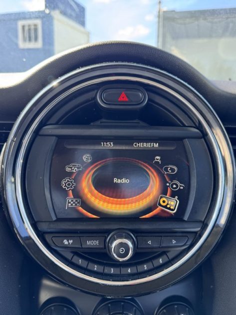 MINI F55 COOPER D 116CH BUSINESS BVA 5 PORTES 