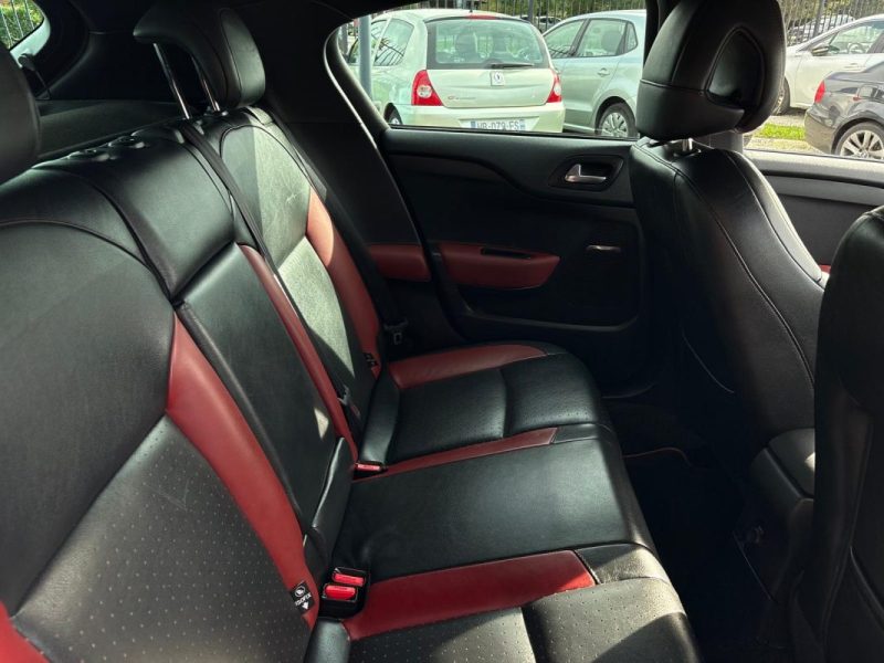CITROËN DS4 2.0 HDi 135ch So-Chic 🚗 Reprise / Garantie 6 mois ✅
