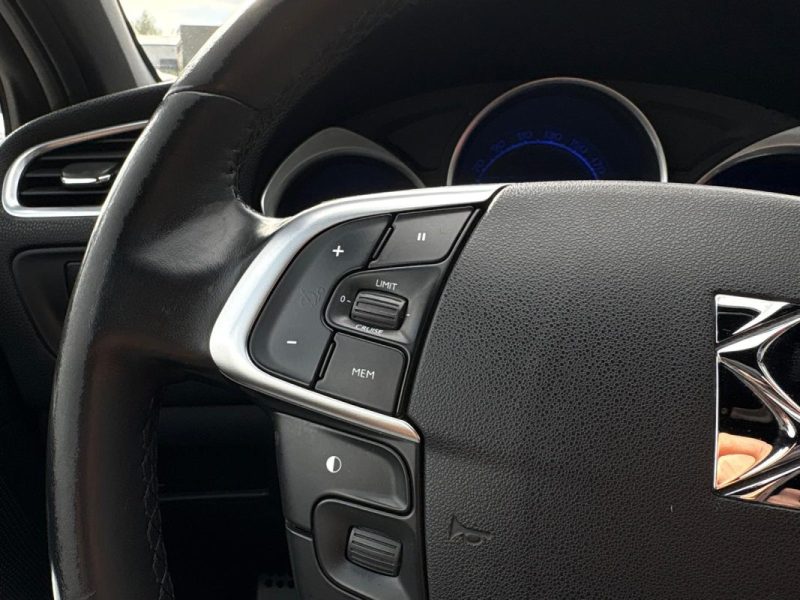 CITROËN DS4 2.0 HDi 135ch So-Chic 🚗 Reprise / Garantie 6 mois ✅