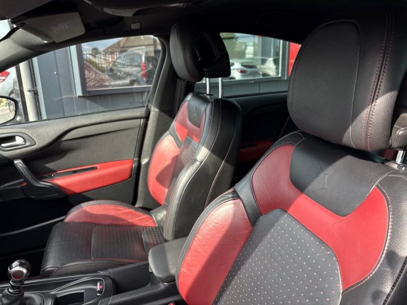CITROËN DS4 2.0 HDi 135ch So-Chic 🚗 Reprise / Garantie 6 mois ✅