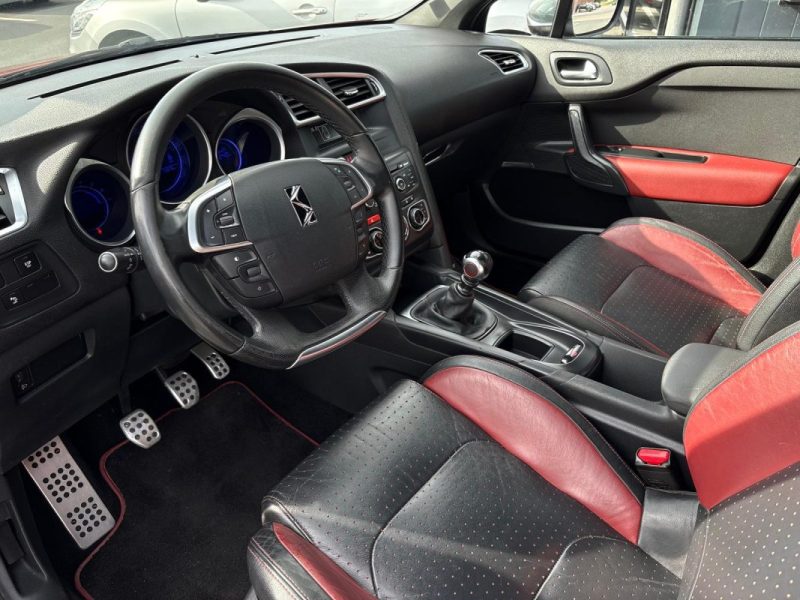 CITROËN DS4 2.0 HDi 135ch So-Chic 🚗 Reprise / Garantie 6 mois ✅