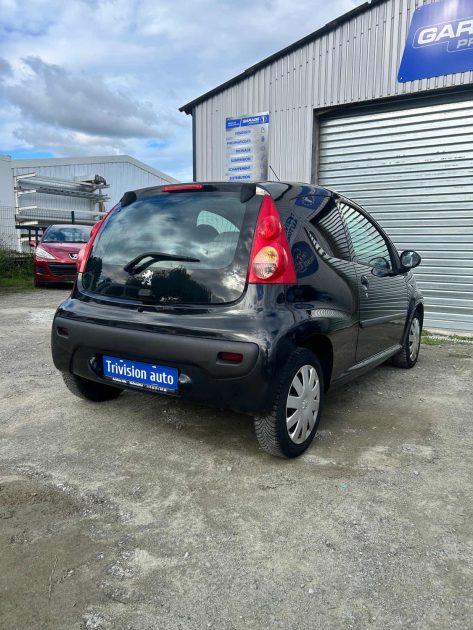 PEUGEOT PEUGEOT 107 2007