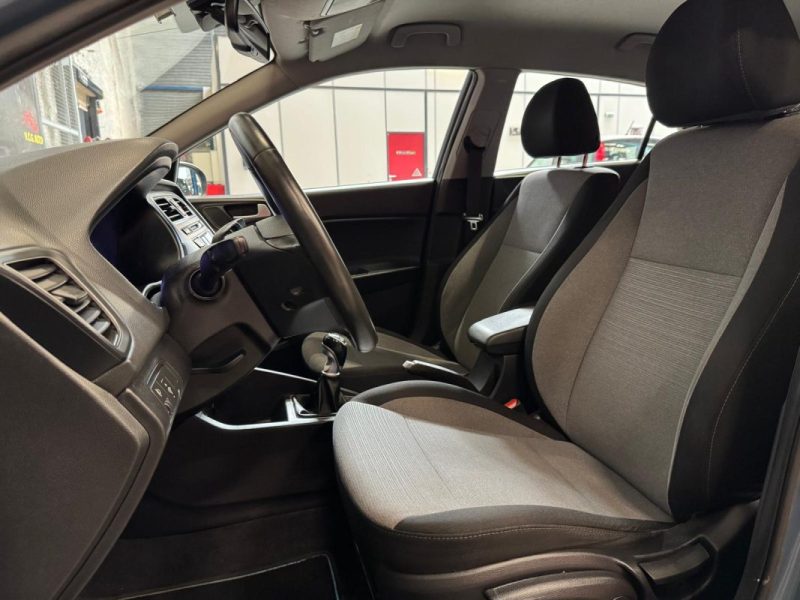 HYUNDAI I 20 1.1 CRDi 75 PACK Inventive Limited 