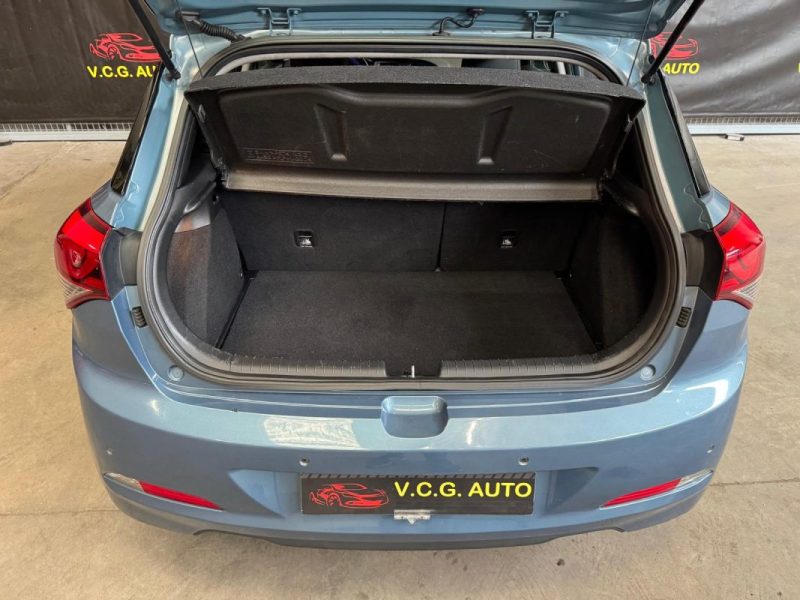 HYUNDAI I 20 1.1 CRDi 75 PACK Inventive Limited 