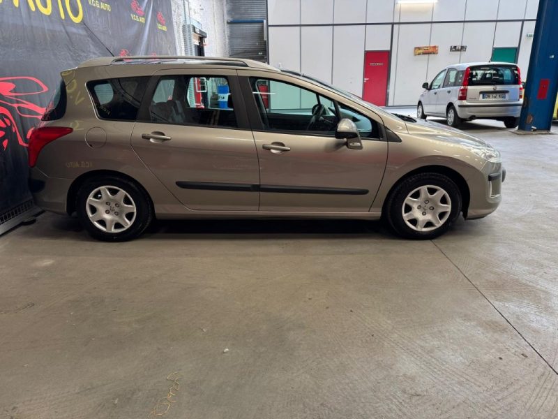 PEUGEOT 308 SW 1.6 HDi 92 Confort Pack 