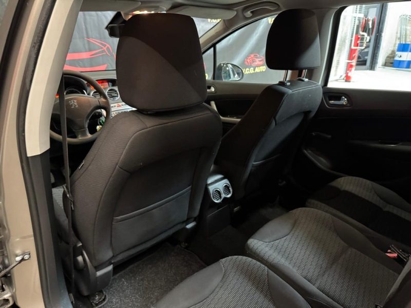 PEUGEOT 308 SW 1.6 HDi 92 Confort Pack 