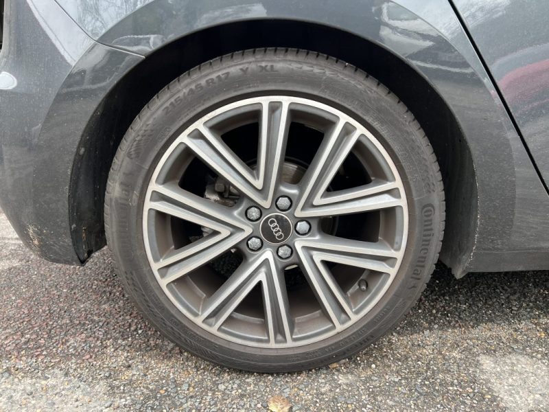 AUDI A1 30 TFSI 1.0 116cv DESIGN LUXE