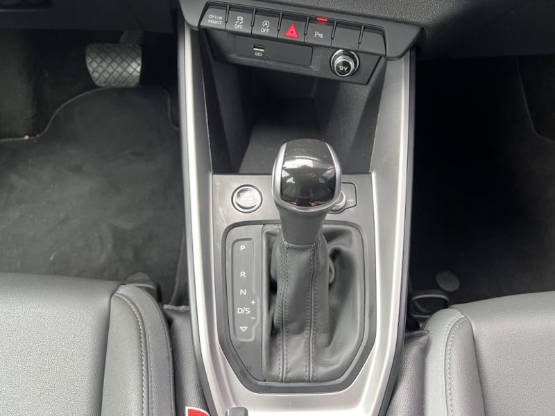 AUDI A1 30 TFSI 1.0 116cv DESIGN LUXE