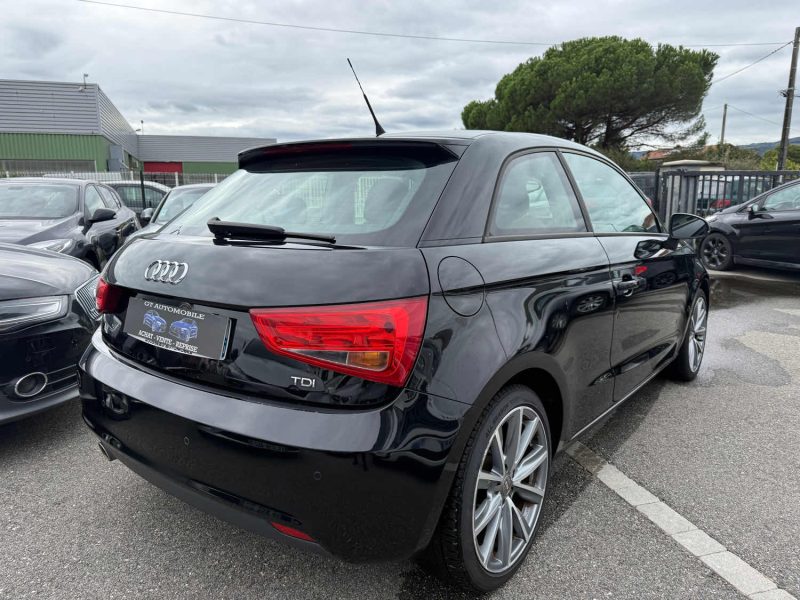 AUDI A1 1.6 TDI 105CH AMBITION LUXE GARANTIE 