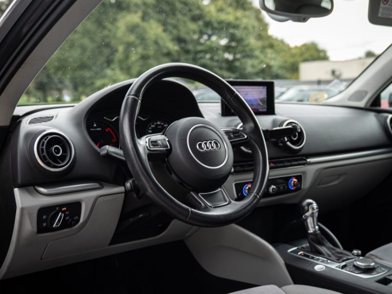 AUDI A3 2.0 TDI 150Cv AMBITION S-TRONIC