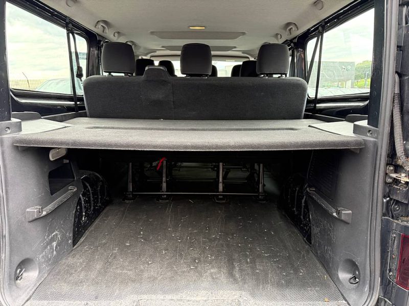 RENAULT TRAFIC 2.0 BLUE DCI 150cv 9 PLACES TVA RECUP