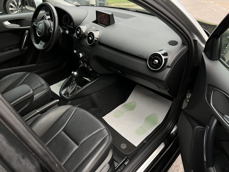 AUDI A1 SPORTBACK AMIBITION LUXE 1.4 TFSI 122 Cv BOITE AUTO CUIR 5 Pts CRIT AIR 1 - GARANTIE 1 AN