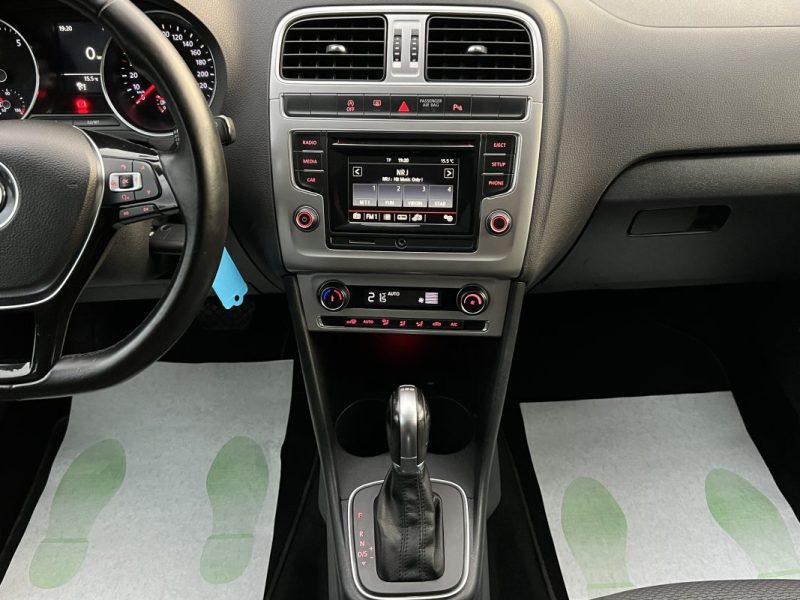 VOLKSWAGEN POLO 5 V PHASE 2 SPORTLINE 1.2 TSI 110 Cv 1ERE MAIN BOITE AUTO TOIT OUVRANT Garantie1an