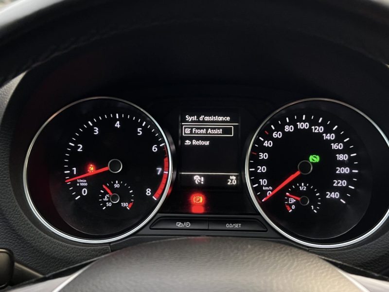 VOLKSWAGEN POLO 5 V PHASE 2 SPORTLINE 1.2 TSI 110 Cv 1ERE MAIN BOITE AUTO TOIT OUVRANT Garantie1an