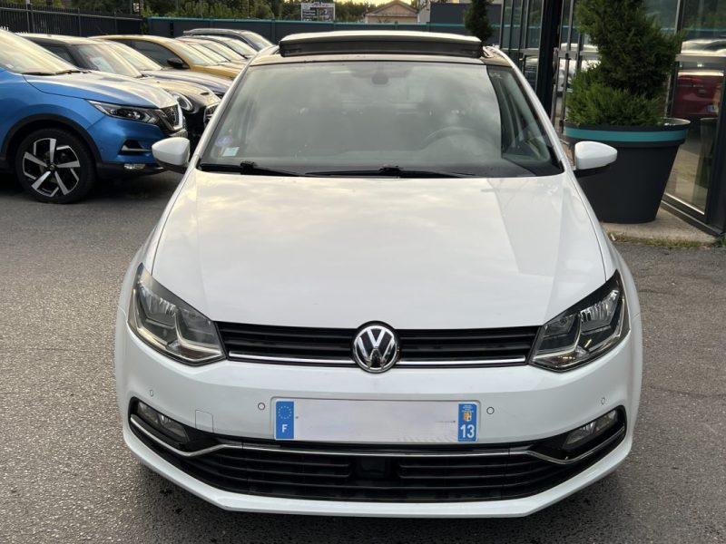 VOLKSWAGEN POLO 5 V PHASE 2 SPORTLINE 1.2 TSI 110 Cv 1ERE MAIN BOITE AUTO TOIT OUVRANT Garantie1an