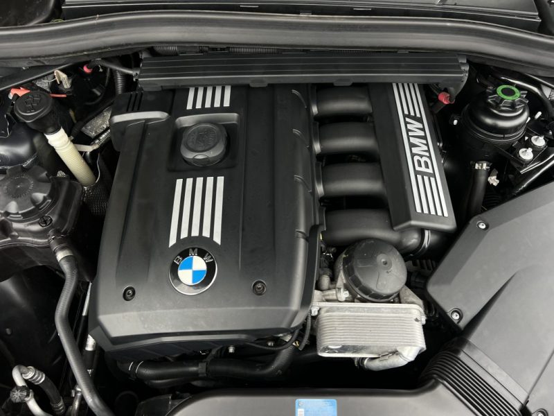 BMW X1 E84 XDRIVE 30i 3.0 6 CYLINDRES 258 Cv BOITE AUTO CUIR GPS CAMERA CRIT AIR 1 - GARANTIE 1 AN