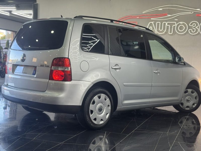 VOLKSWAGEN TOURAN 2.0 TDI 140 CONFORT 5P 