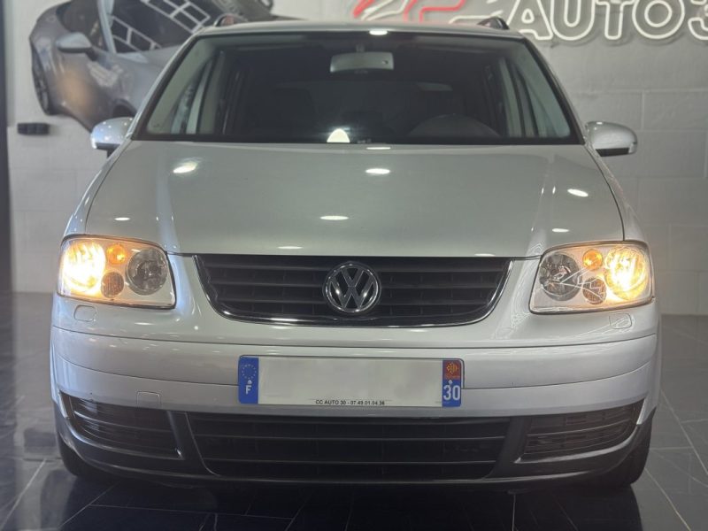 VOLKSWAGEN TOURAN 2.0 TDI 140 CONFORT 5P 
