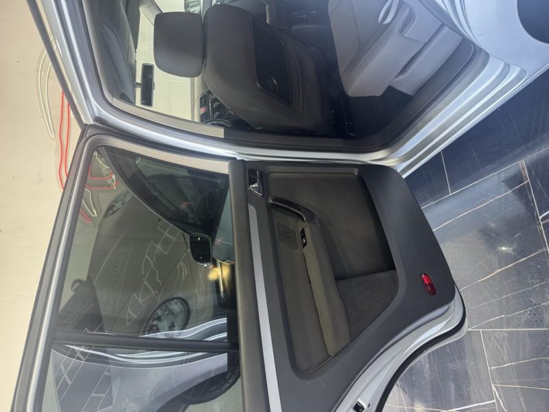 VOLKSWAGEN TOURAN 2.0 TDI 140 CONFORT 5P 