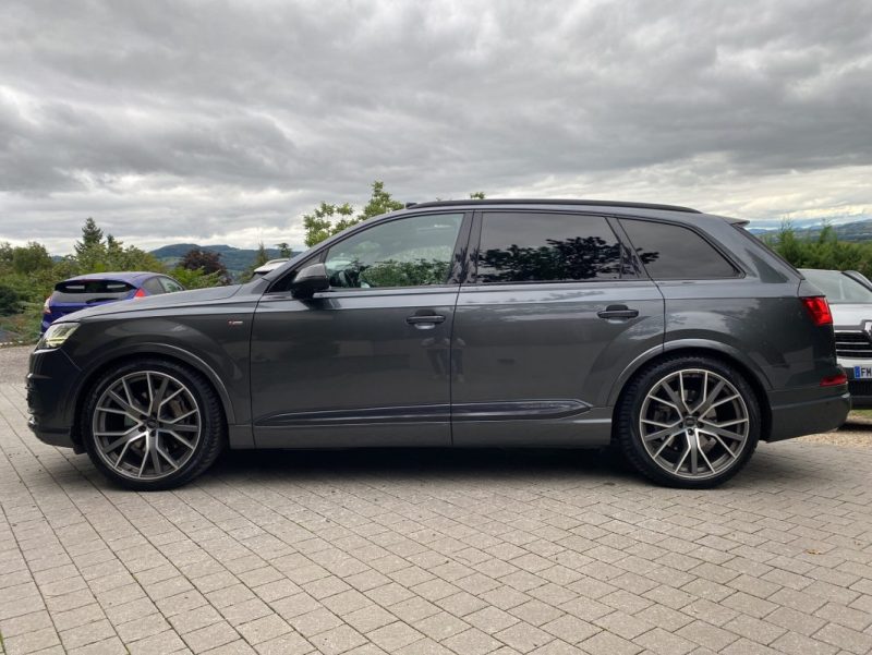 AUDI Q7 50 TDI S LINE V6 3.0 L TDI 286 ch Tiptronic Quattro 7 Places Full Options