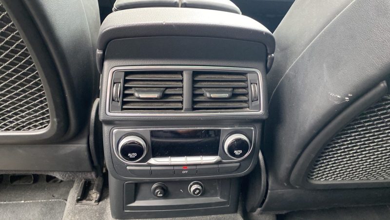 AUDI Q7 50 TDI S LINE V6 3.0 L TDI 286 ch Tiptronic Quattro 7 Places Full Options