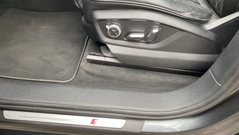 AUDI Q7 50 TDI S LINE V6 3.0 L TDI 286 ch Tiptronic Quattro 7 Places Full Options