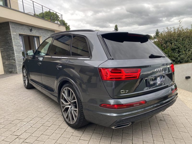 AUDI Q7 50 TDI S LINE V6 3.0 L TDI 286 ch Tiptronic Quattro 7 Places Full Options