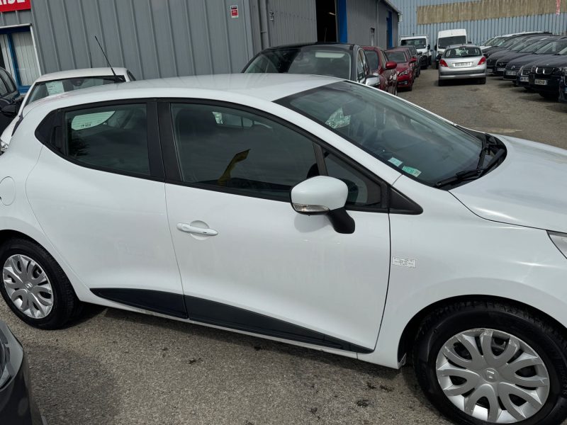 RENAULT CLIO 1.5 dCi 90ch 2 PLACES TVA SOCIETE 2016