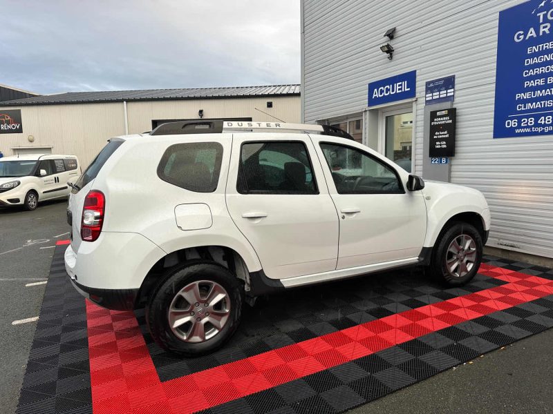 DACIA DUSTER 2016 GARANTIE 24 MOIS DUSTER 1.5 dCi 110ch Lauréate 4X2 Euro6 2016